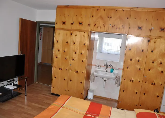 Haus Viktoria A Apartment Zermatt