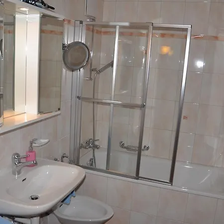 Haus Viktoria A Apartment
