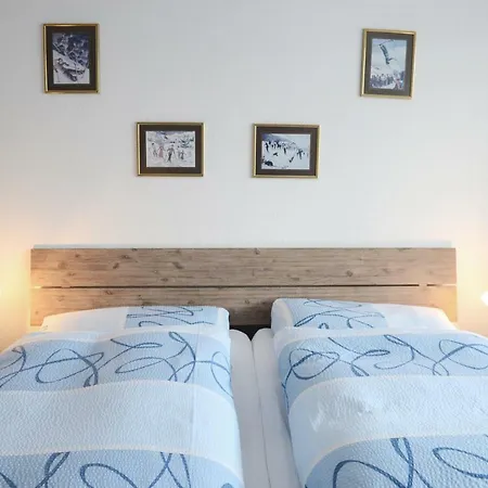 Апартаменти Haus Viktoria A Церматт